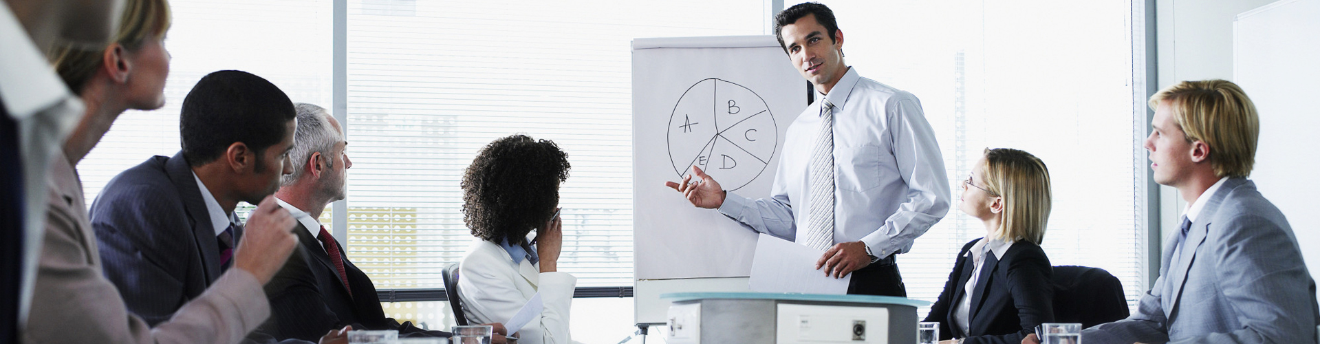 o-OFFICE-WORKERS-STOCK-PHOTO-NATIONAL_B